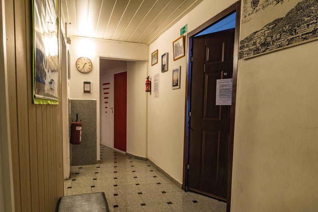 Hostel 24