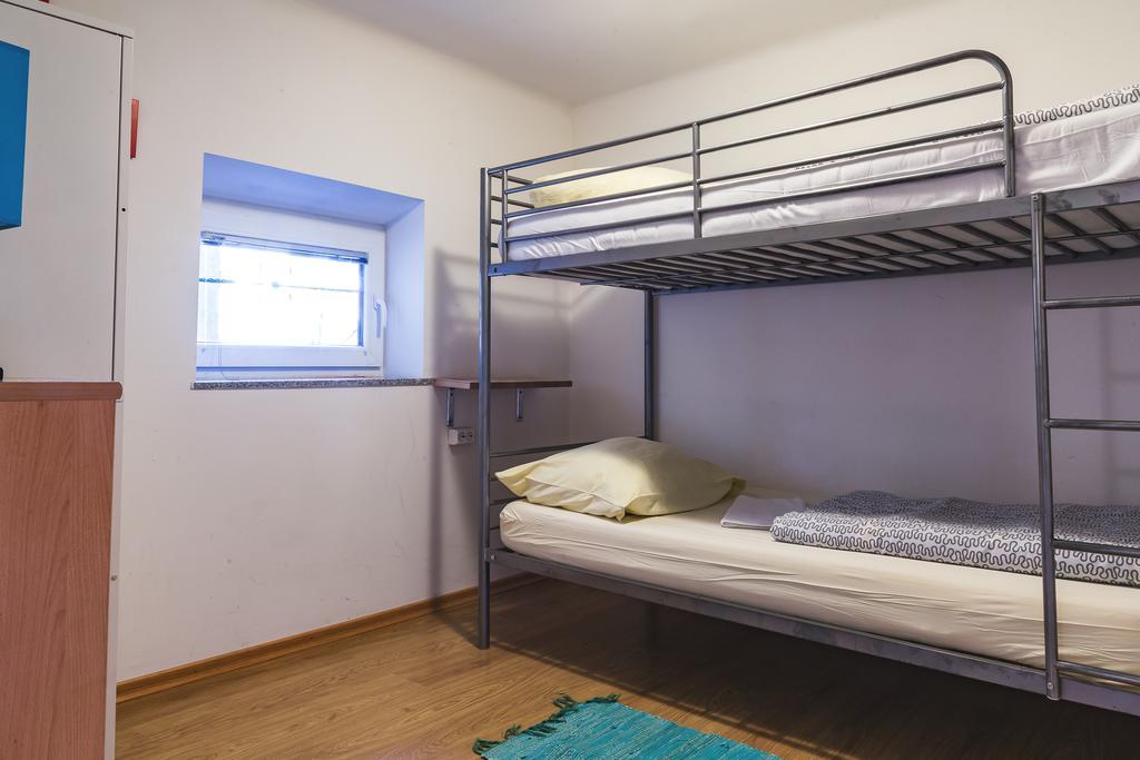 24 Hostel *